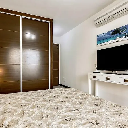 Doble Dream2 Bedroom Адехе